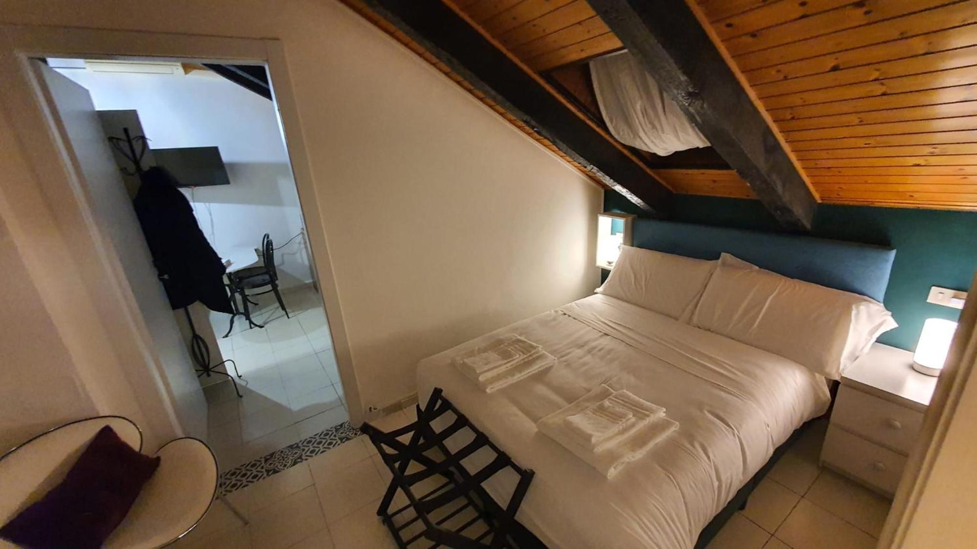 Mercanti Attic Version Appartement Milaan Buitenkant foto