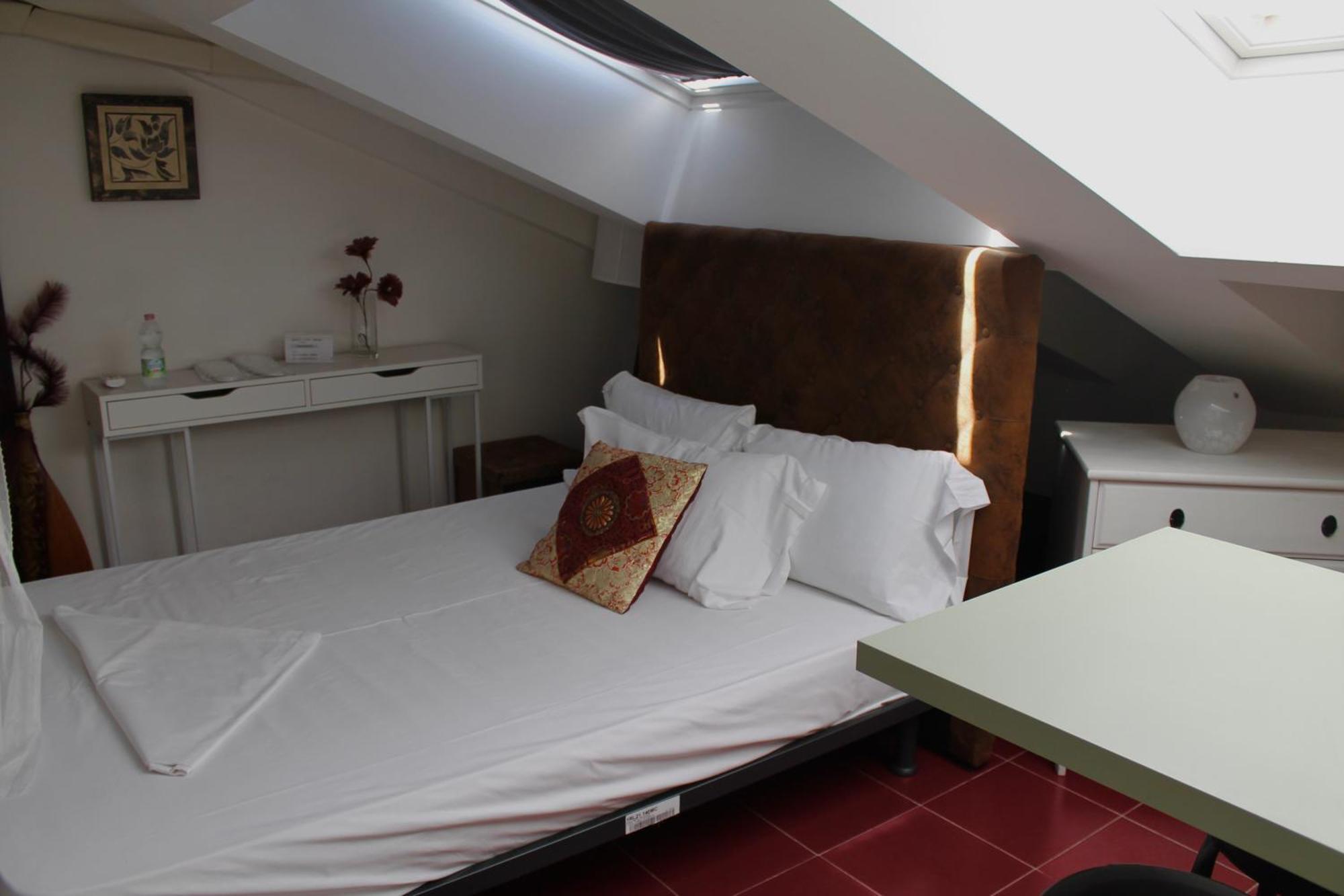 Mercanti Attic Version Appartement Milaan Buitenkant foto